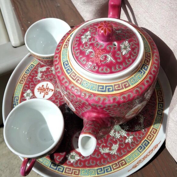 Vintage Jingdezhen Chinese Porcelain Hand Painted Raspberry Red Famille Rose Tea - Picture 2 of 11